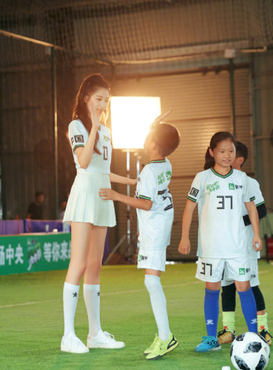 利物浦1-2负纽卡：商业价值与赛事经济影响分析